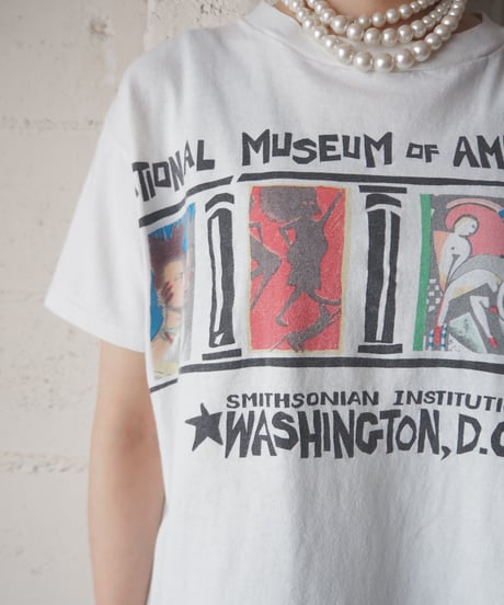 NATIONAL MUSEUM OF AMERICAN ART Tee WH