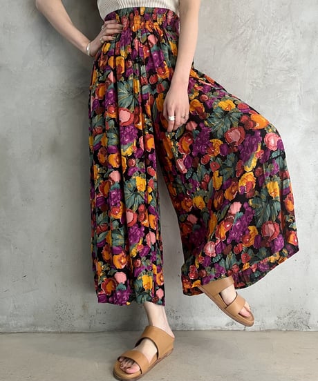 Fruit Pattern Easy Gaucho Pants BKOR