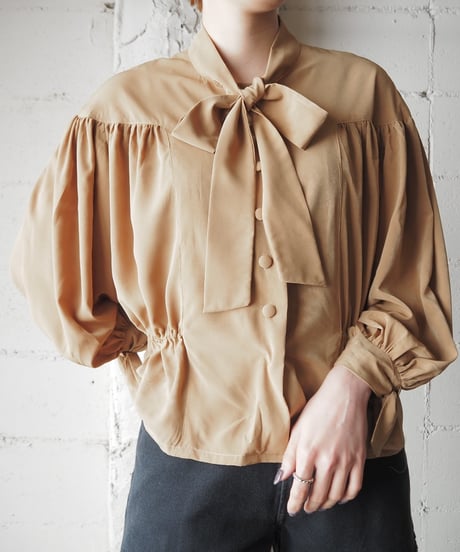Tie Collar Gather Design Blouse BE