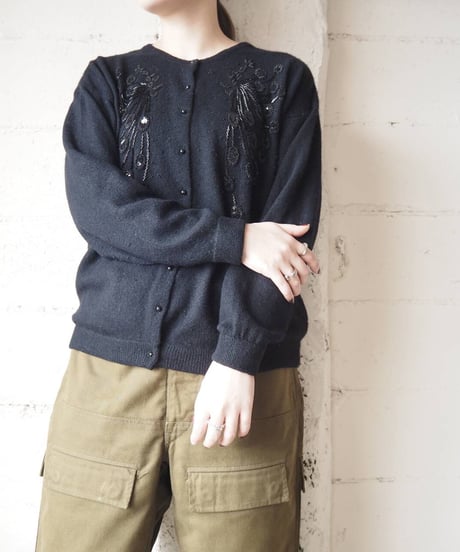 Beads Embroidery Crew Neck Cardigan BK