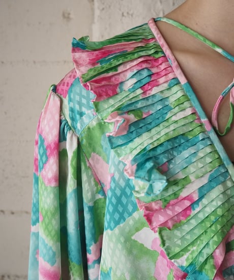 Open Collar Flower Dress GNPI