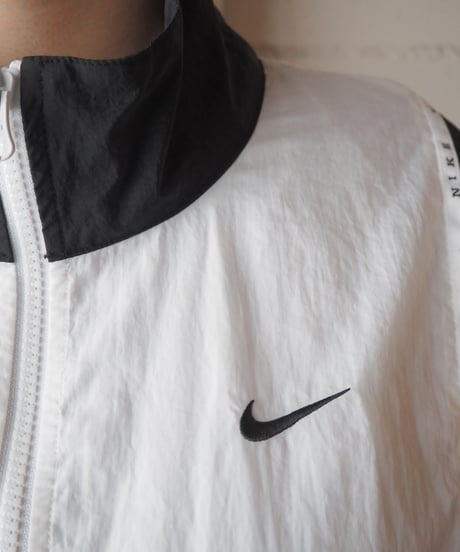 NIKE Bicolor Nylon Jacket WHBK