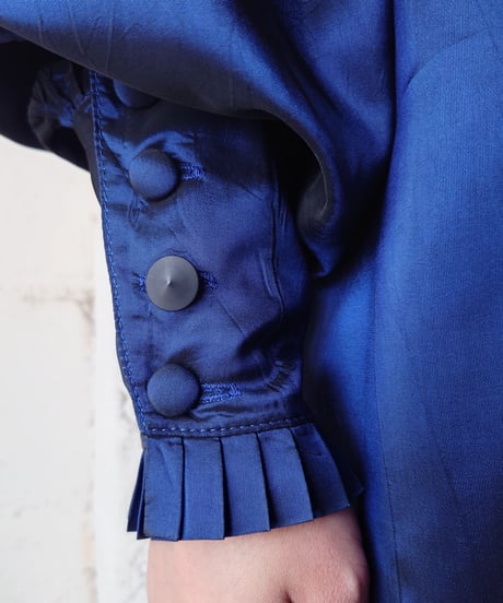 Volume Sleeve  Stand  Collar  Blouse NV