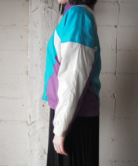 NIKE Stand Collar Nylon Jacket PUR WH GN