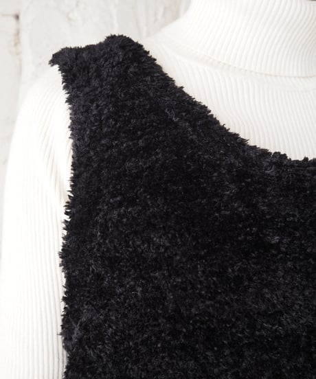 Boa Knit Vest BK