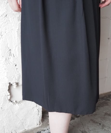 Tuck Flare Skirt BK