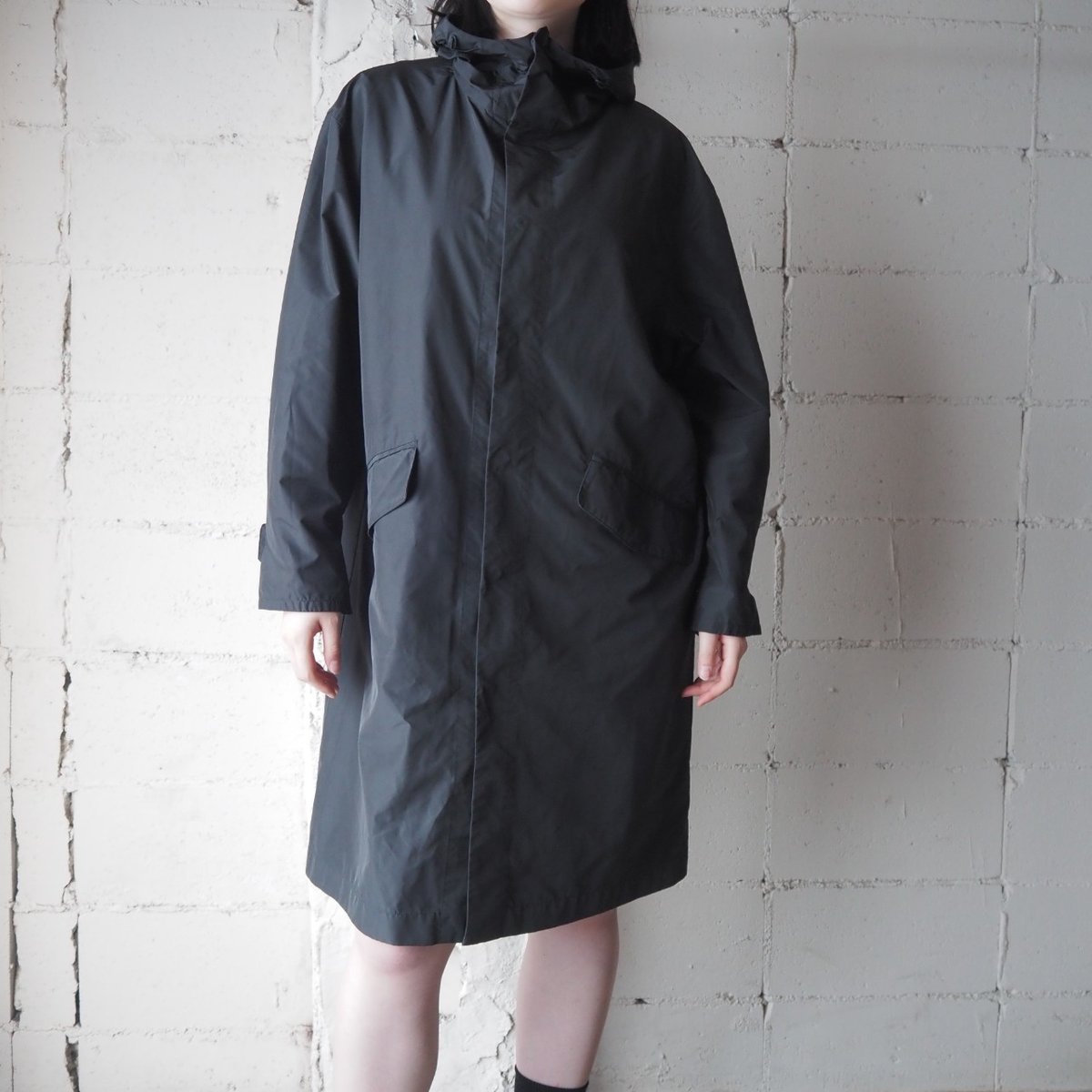 DESCENTE PAUSE Hooded Long Coat BK | Orfeo