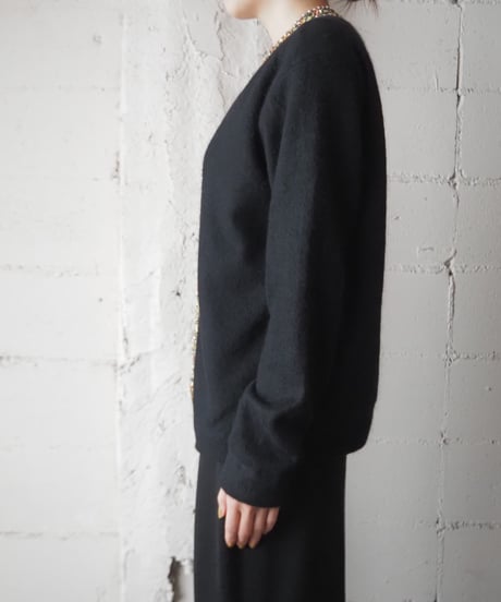 Collarless Beads Design Knit Cardigan BK