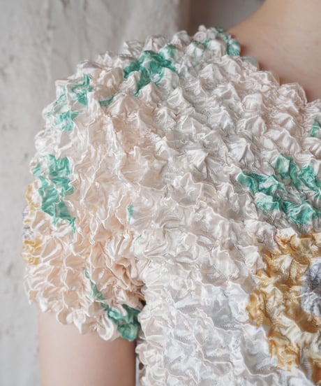 Sunflower Pattern Popcorn Tops IVYE