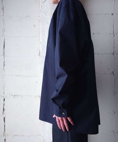 Pleated Bosom Band Collar Shirt BK