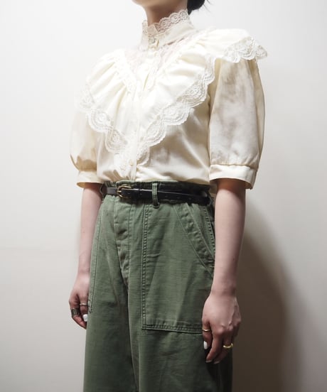 Puff Sleeve Lace Design Blouse IV