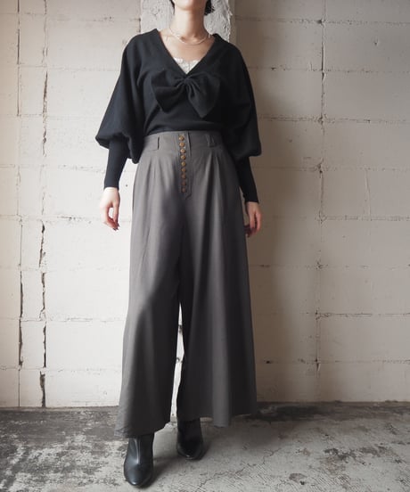 Front Button Design Gaucho Pants GR