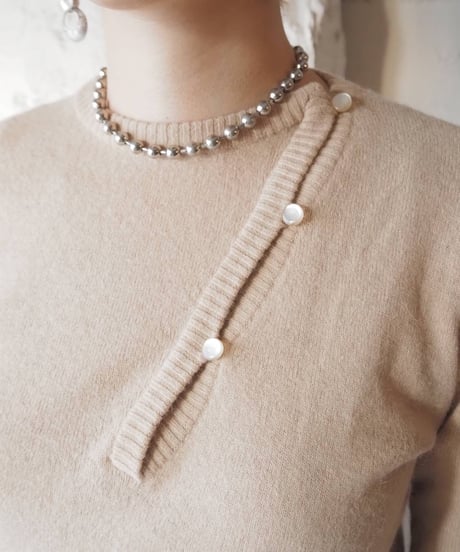 Diagonal Button Cashmere Knit BE