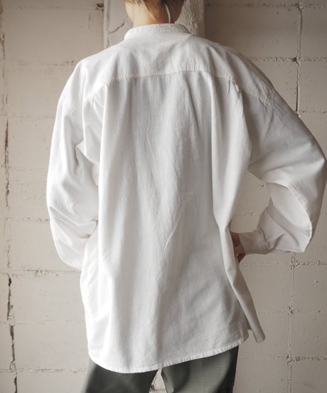 Embroidery Pullover Shirt WH