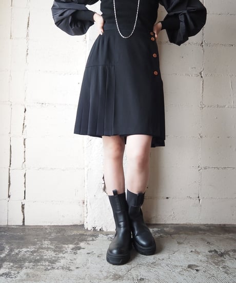 Front Button Medium Pleats Skirt BK