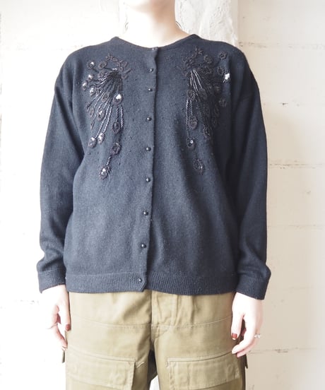 Beads Embroidery Crew Neck Cardigan BK