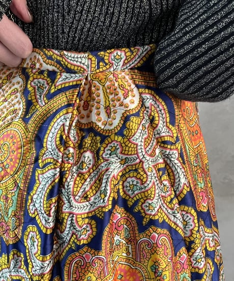 Psychedelic Pattern Quilting Tight ORBL