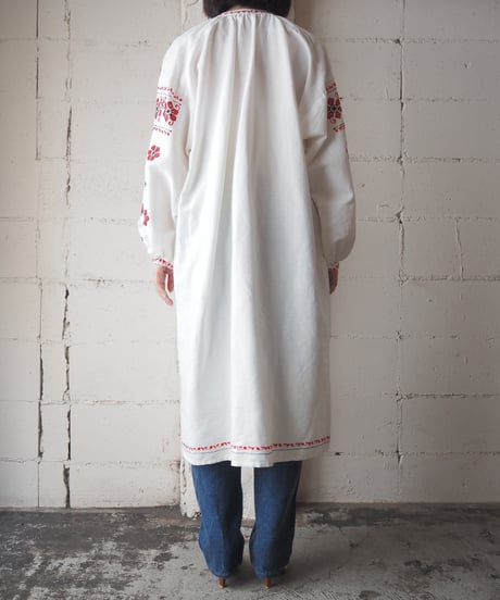 Euro Vintage Volume Sleeve Embroidery Dress WHRE