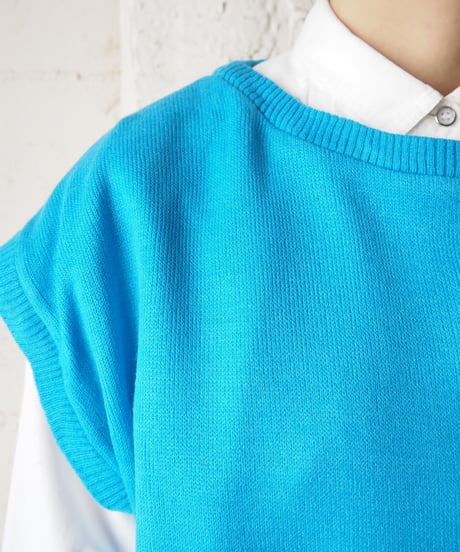 French Sleeve Knit Vest BL
