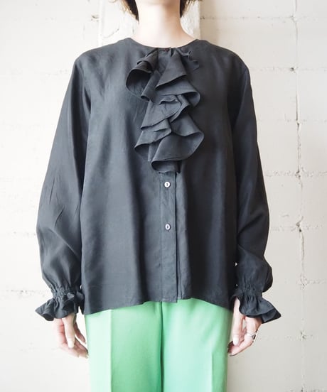 Raffle Front Silk Blouse BK