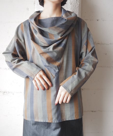 Neck Design Stripe Blouse GRBR