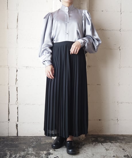 Stand Collar Volume Sleeve Shirt SV