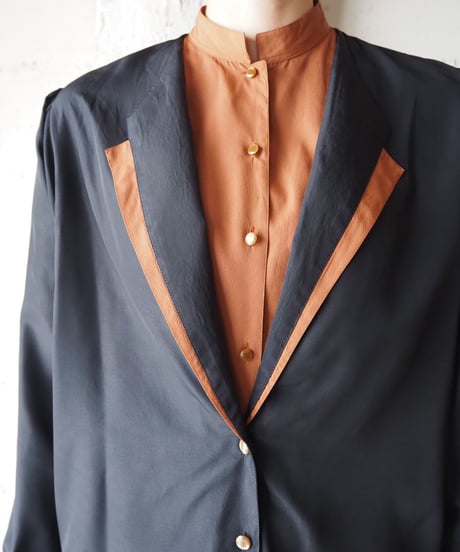 Layered Design Bicolor Blouse BKBR