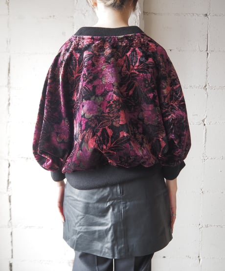 Flower Pattern Velour Pullover BK
