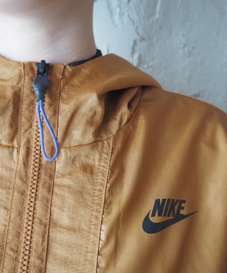 NIKE Cropped Nylon Jacket OR
