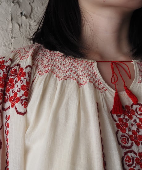 Romanian Hand Embroidered Blouse WHRE