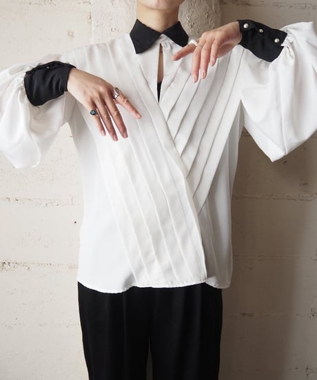Bicolor Pleated Blouse  WHBK