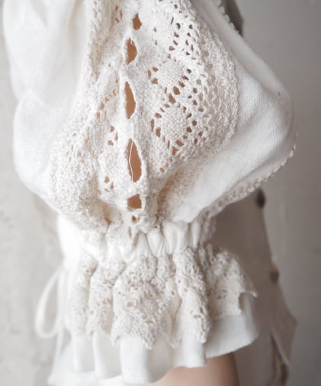 1980's Dirndl Tryolern Offshoulder Blouse IV BE