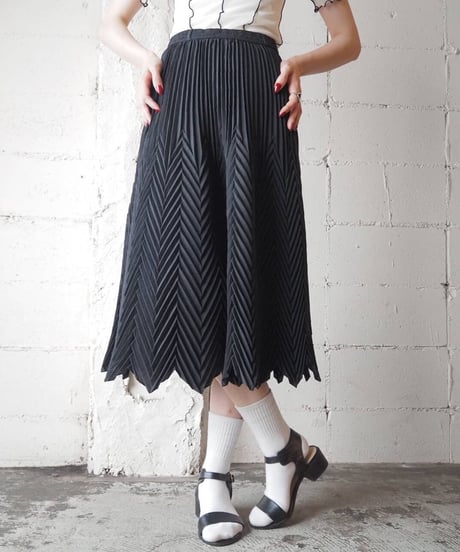 Design Pleated Easy Skirt BK