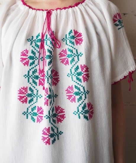 EURO Embroidery Blouse WHPI