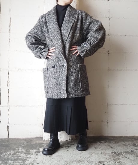 Tweed Chester Coat BKWH