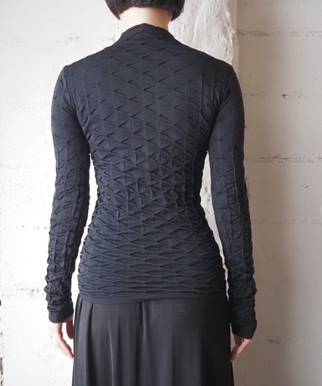 Bottle Neck Smocking Cutsewn BK