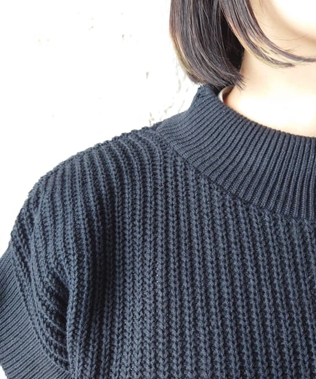 French Sleeve Cotton Knit Vest BK