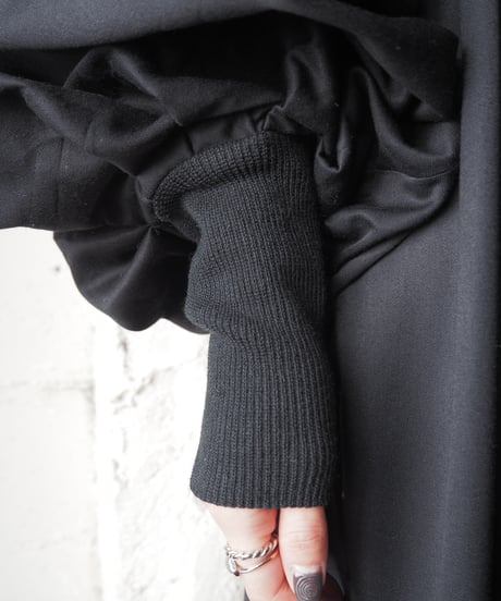 Remake Long Rib Gather Coat BK
