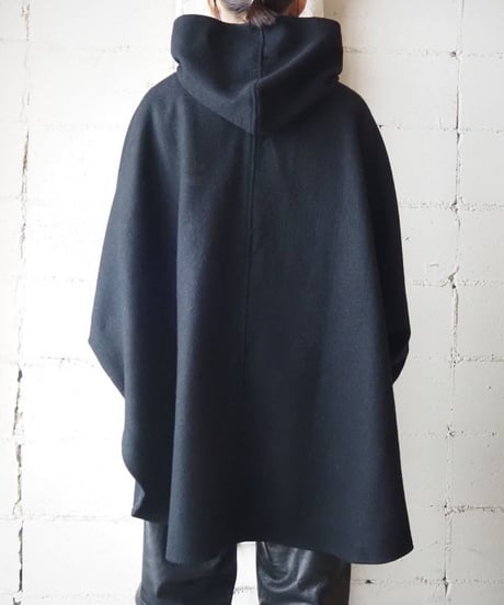 Hooded Poncho Coat BK