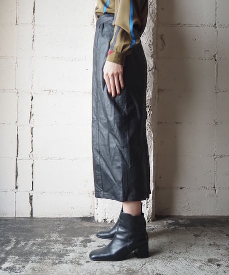 Pleated Leather Tight Skirt BK