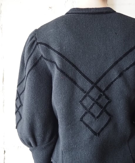 Puff Sleeve Tyrolean Cardigan BK