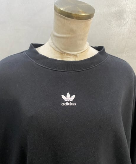 adidas One Point Logo Dolman Sleeve Sweat BK