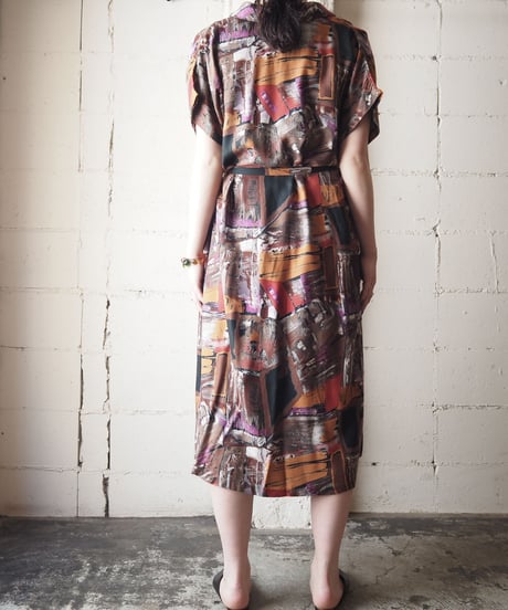 Open Collar Pattern Dress