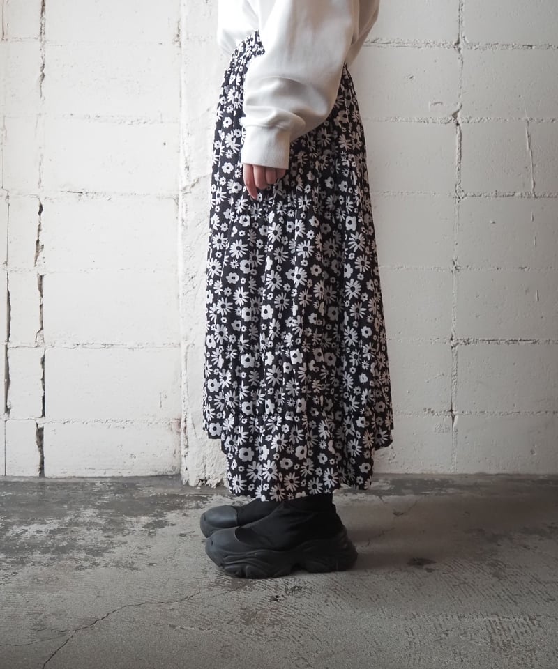 COMME des GARCONS Flower Pattern East Skirt BK.