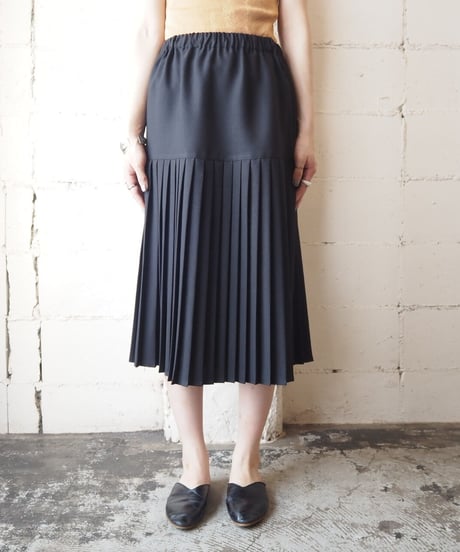 Pleated Easy Skirt BK