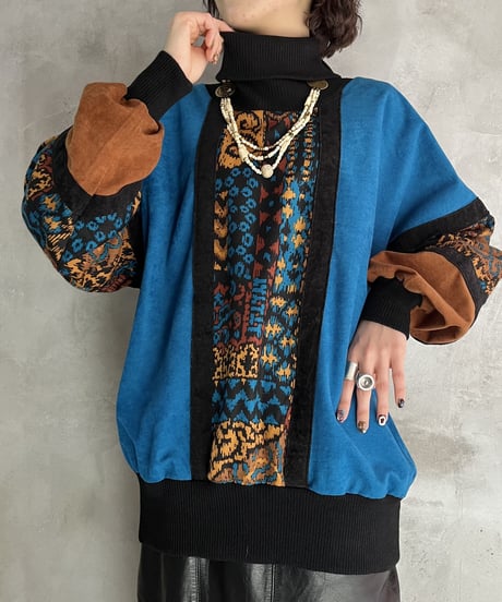Fake Swede Pattern Design Turtle Neck Cut Sew BRBL