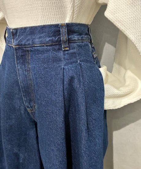 KSENIA SCHNAIDER Cutoff Tuck Denim BL