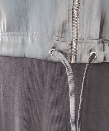 NIKE Sheer Zip Up Jacket BK