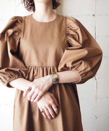 Volume Sleeve Dress CM