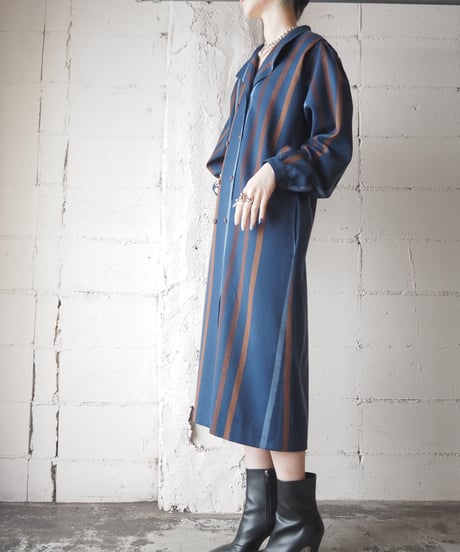 1970's-80's Germany Open collar Stripe Dress BLBR